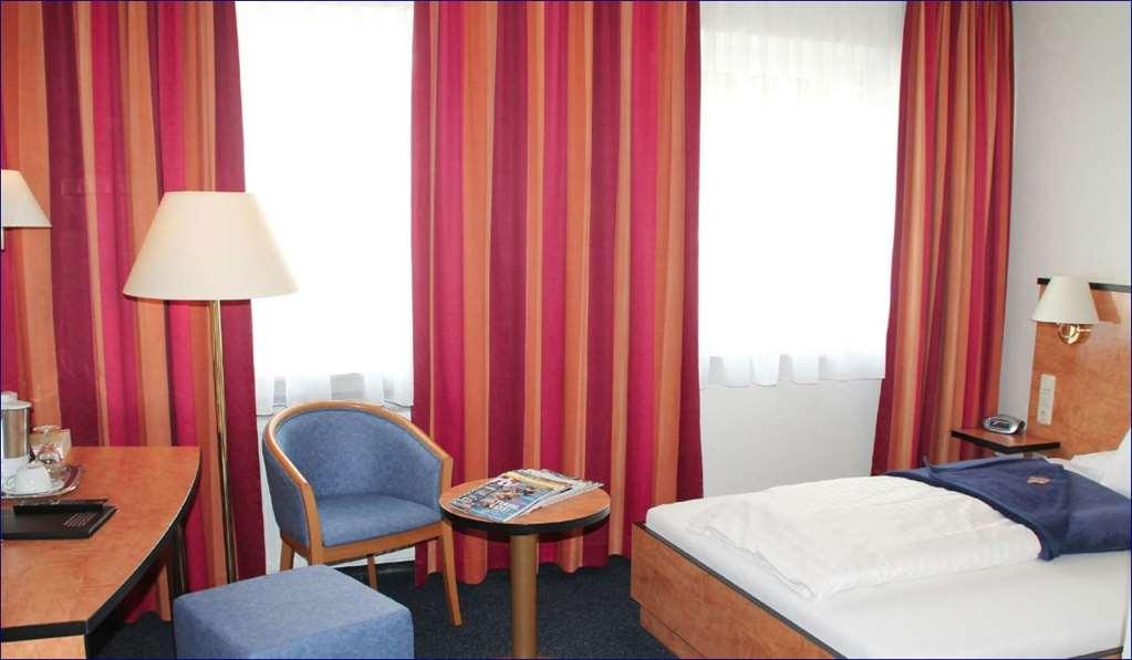 Trip Inn Hotel Zum Riesen Hanau Szoba fotó
