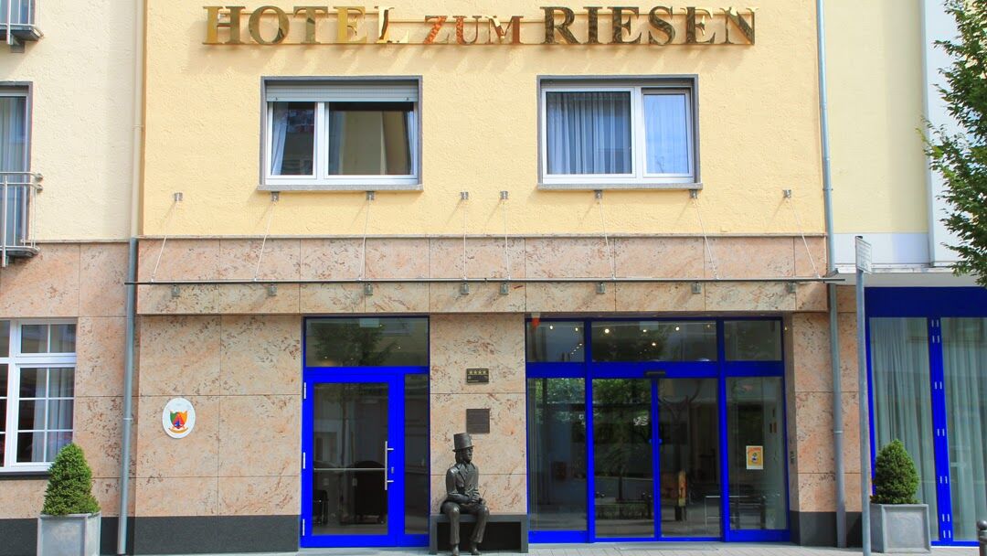 Trip Inn Hotel Zum Riesen Hanau Kültér fotó